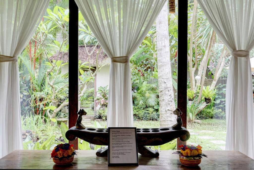 Rumah Kelapa Sepi Karangasem  Bagian luar foto